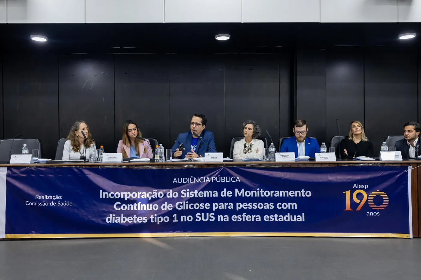 Audiência pública na ALESP sobre monitoramento contínuo de glicose para diabetes tipo 1